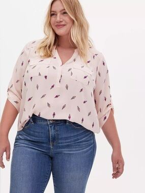 Torrid Harper Georgette 3/4 Sleeve Pullover Baby Pink Ice Cream Blouse 2 EUC